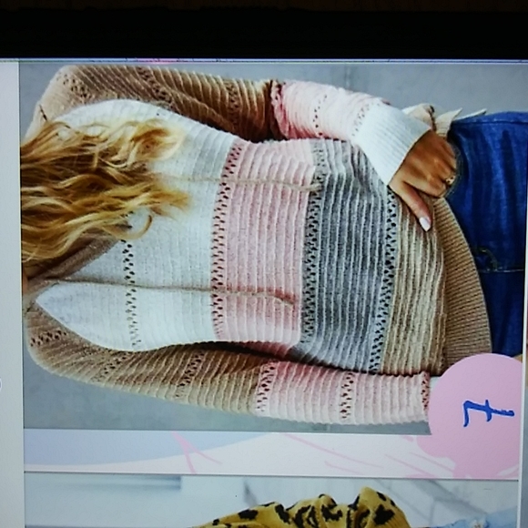 NWT. Block neutral tone sweater. Boutique item. - Picture 2 of 5